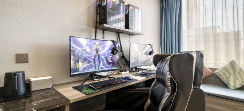 菲曼星空宿电影电竞酒店(湖州市衣裳街店)图片