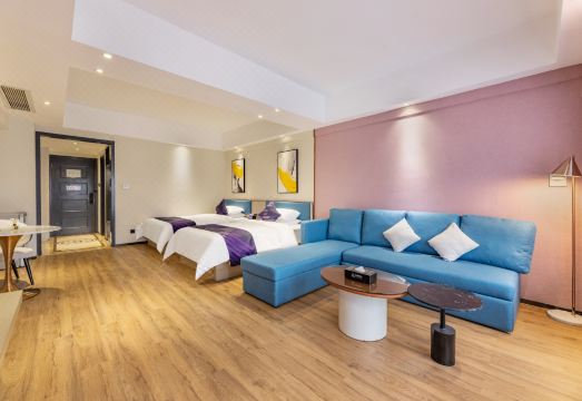 Boya Hotel Hotel Overview