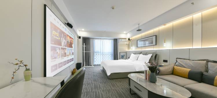 西遇·时光影院酒店(石家庄裕华万达广场店)图片