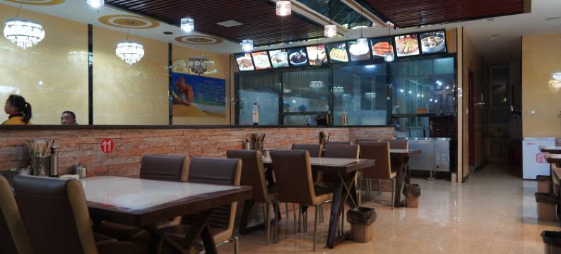 伊宁度格酒店(伊犁州中医院店)图片