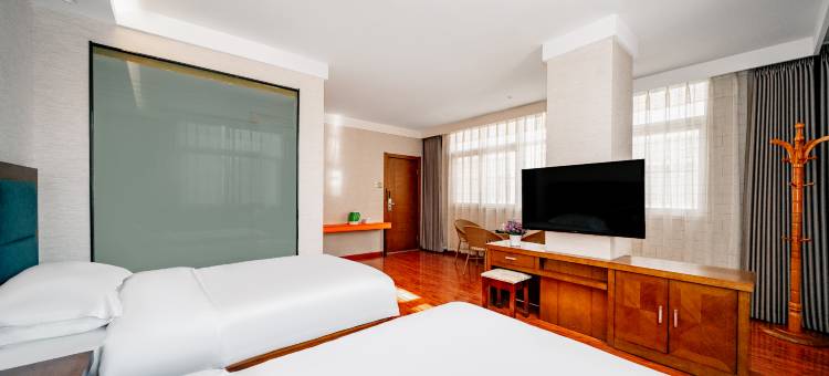 昆明龙泽商务酒店(滇池国际会展中心店)图片