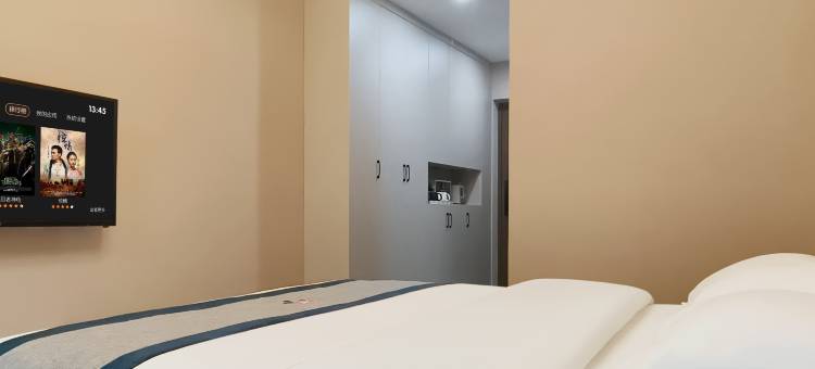 星迹云息民宿(重庆石坪桥正街店)图片