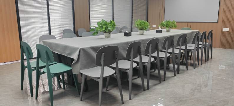 亿品家酒店(武汉江城大道一号车市店)图片