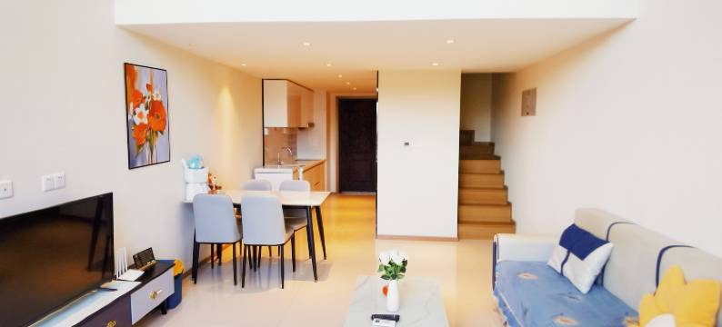 爱尚寓海景Loft公寓(青岛方特店)图片