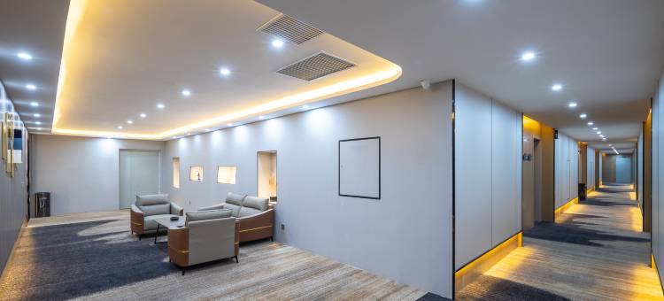 雅斯特国际酒店(白沙县政府店)图片