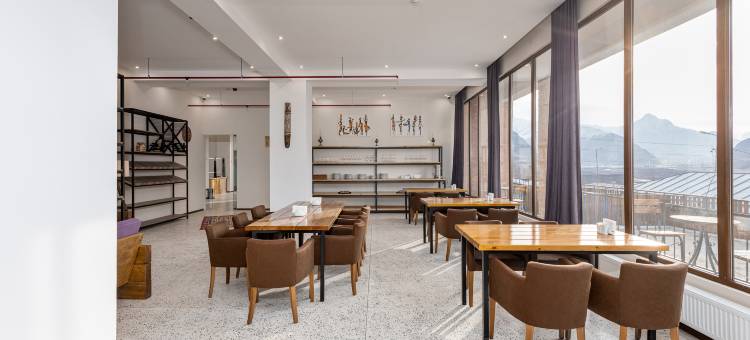 卡兹别克山之家(Mountain House Hotel & Restaurant)图片