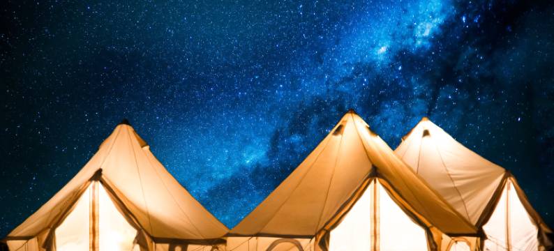 大漠星空沙漠露营地图片