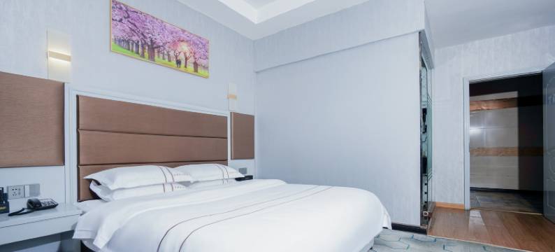 汨罗罗湖宫大酒店图片