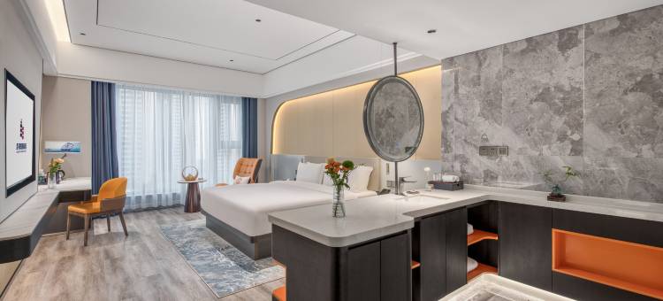 皇马椰海国际酒店(海口国贸中心万象城店)图片