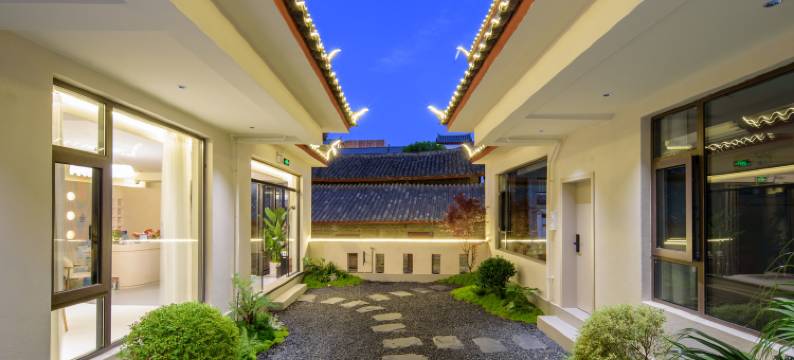 沧澜名邸设计师观景民宿(丽江古城店)图片