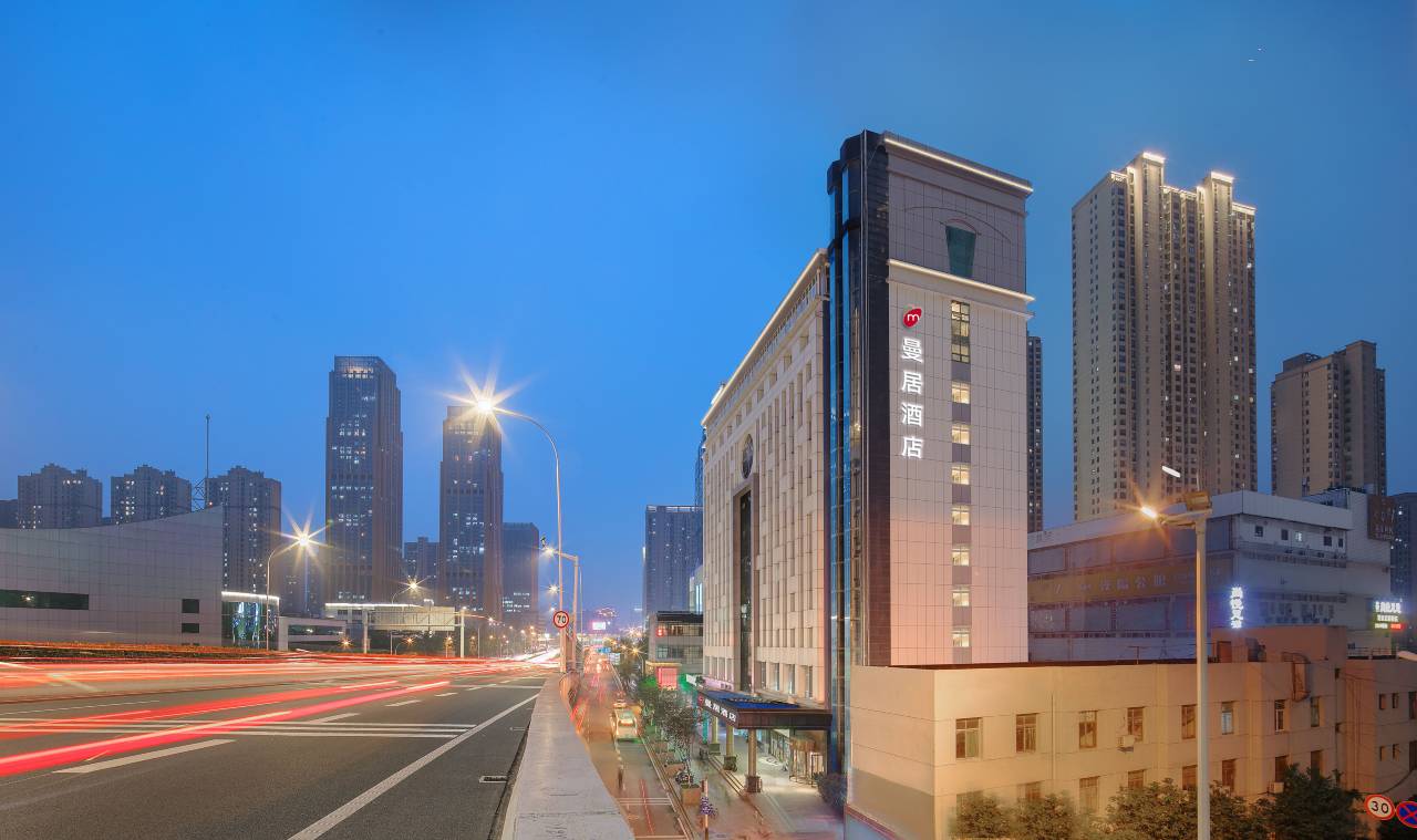 曼居酒店(武汉王家湾国博中心店)