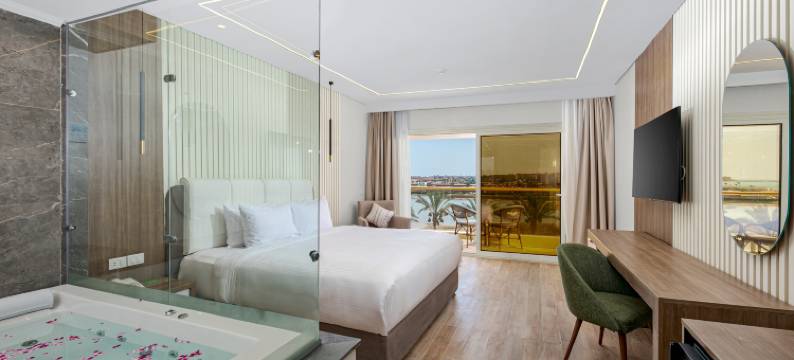 百乐宫海滩度假酒店与水疗中心(Bellagio Beach Resort & Spa)图片