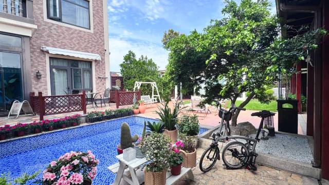 过来·花海民宿(上海国际旅游度假区店)