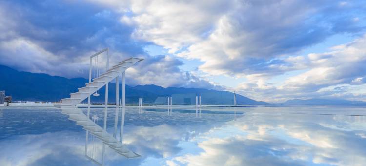 大理听风者海景酒店(洱海生态廊道店)图片