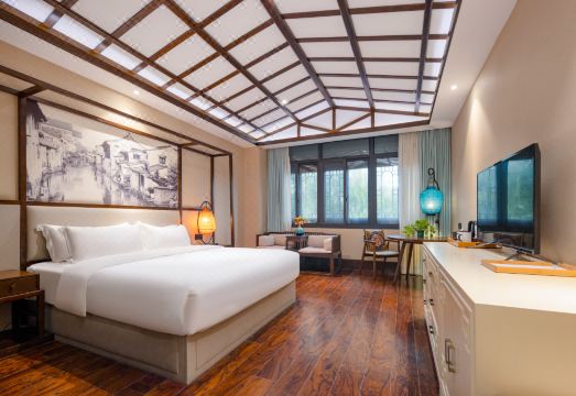 Floral Hotel·Ruili Hotel Hotel Overview