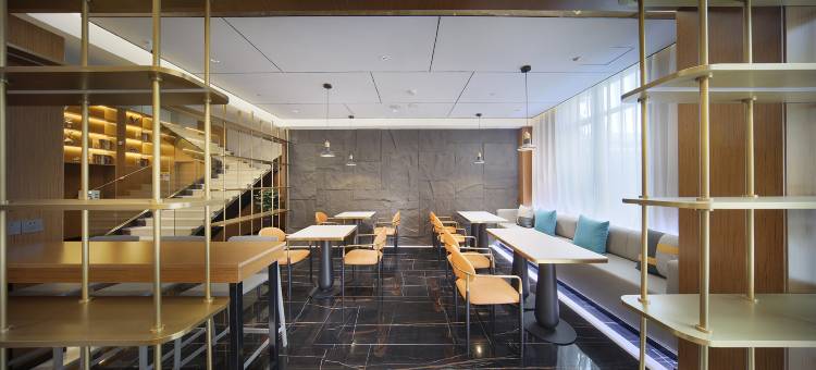 万澳宾馆(厦门大学世茂双子塔店)图片