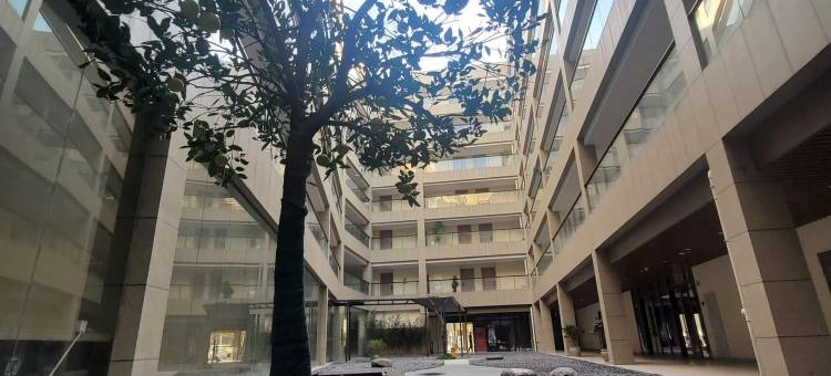 临潮公寓(海宁盐官观潮景区店)图片