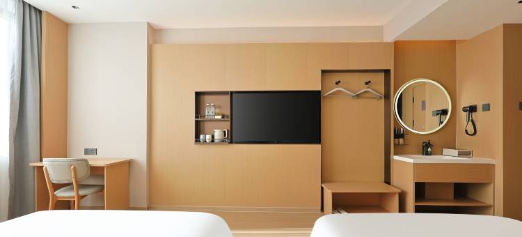 艺境酒店(珲春现代百货海鲜街店)图片