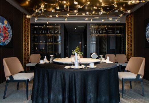 Grace Elegant Hotel Hotel Overview