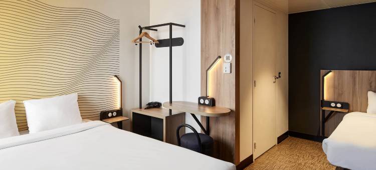 塞尔吉圣-克里斯托弗B&B住宿加早餐酒店(B&B Hôtel Cergy Saint-Christophe)图片