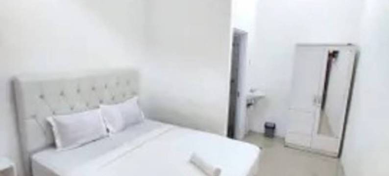 位于卡朗格雷乔的1卧室-20平方米|带1个独立浴室(Sandi Guest House Syariah by Sinergi)图片