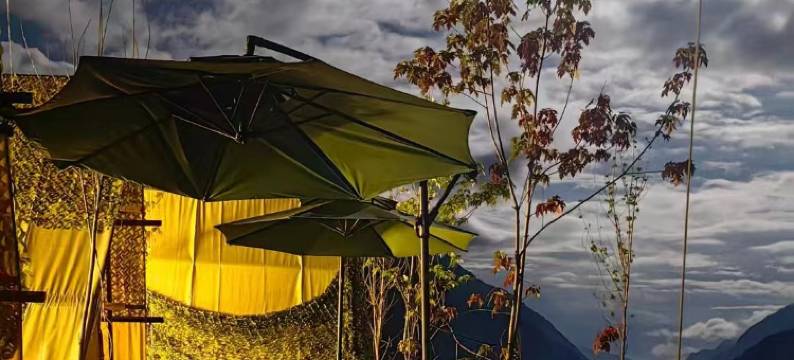 理县树觅露营栖息中心图片