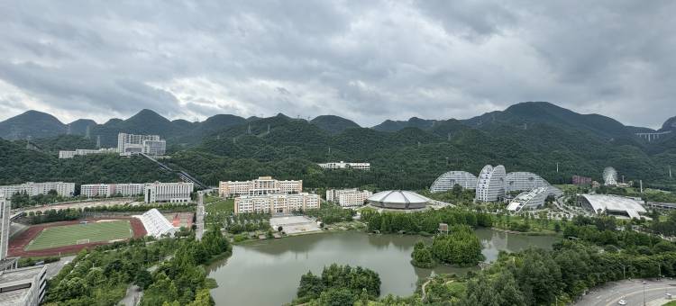 云逸智享民宿(六盘水师范学院店)图片