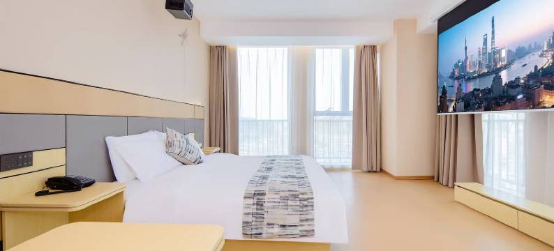 梧桐民宿(银川悦海新天地金凤万达店)图片