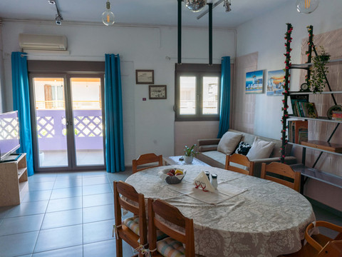 Thena apartment IN the city center