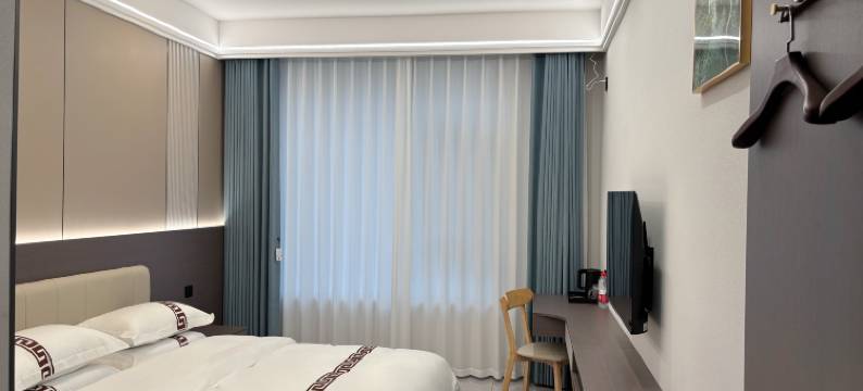 多伦碧水山居酒店(多伦湖店)图片