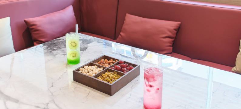 悦里主题酒店(达州火车站店)图片