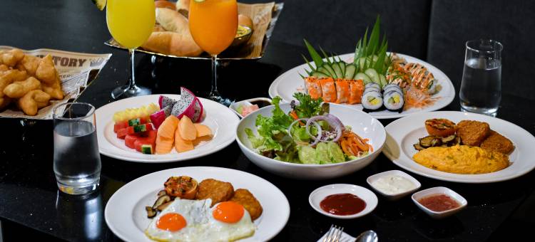 曼谷素坤逸路假日酒店(Holiday Inn Bangkok Sukhumvit)图片