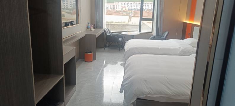 久治星辰酒店图片