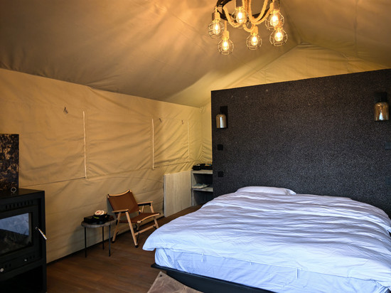 芦芽山听山民宿