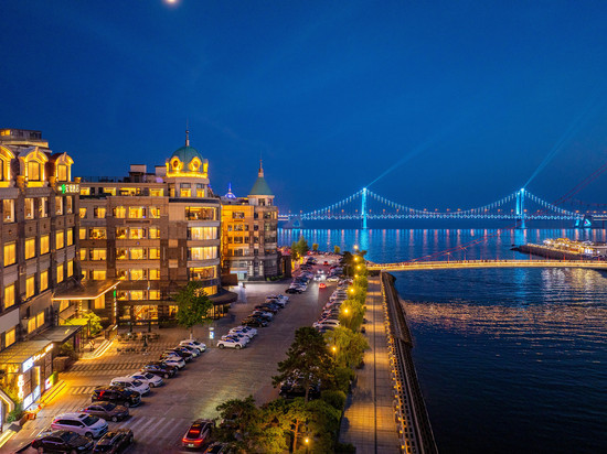 大连安壤酒店(星海广场店)