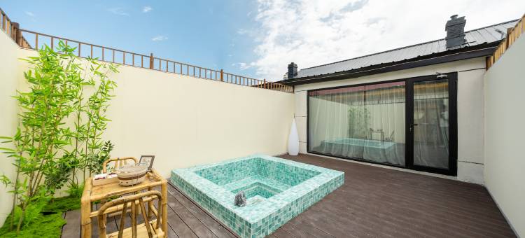 花筑·岳璟汤泉民宿(长白山北坡集散中心二道白河店)图片