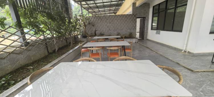 如家华驿精选酒店(西畴县兴街镇店)图片