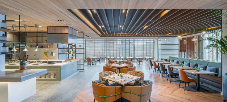 福朋喜来登阿卜杜勒阿齐兹国王酒店(Four Points by Sheraton King Abdul Aziz Road)图片