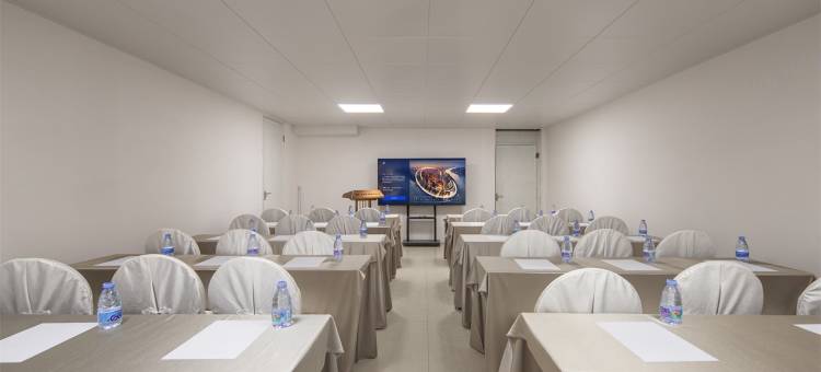 欧暇•地中海酒店(阳朔西街漓江店)图片