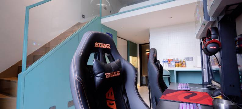 趣玩电竞公寓(杭州良渚文化村LGD电竞中心店)图片