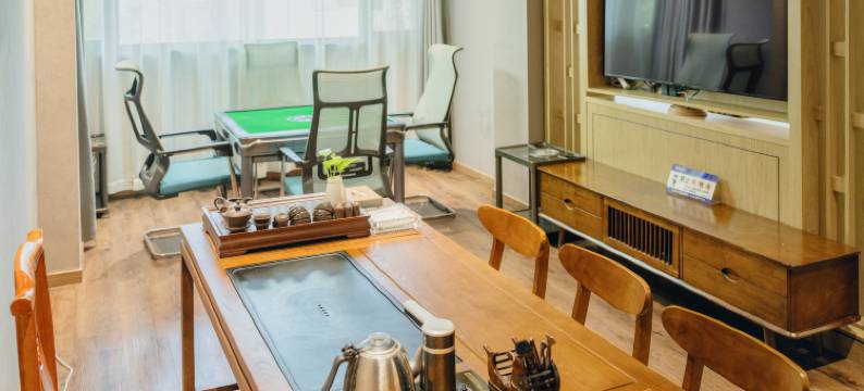 艺龙安云酒店(运城盐湖关帝庙圣像景区店)图片