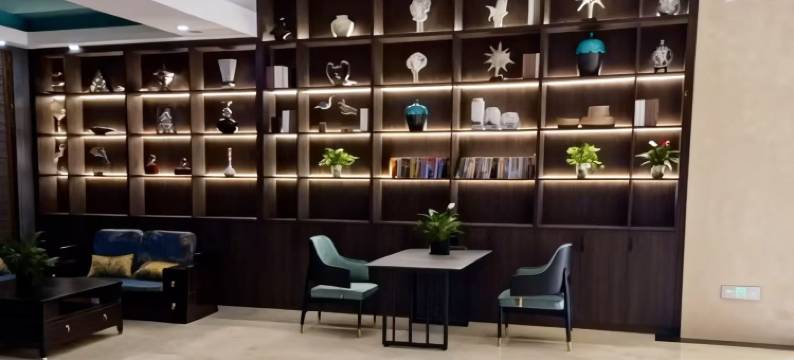 派酒店(郴州宜章县宜人广场店)图片