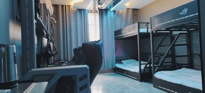 察布查尔·君辰电竞酒店(查鲁盖西街店)图片