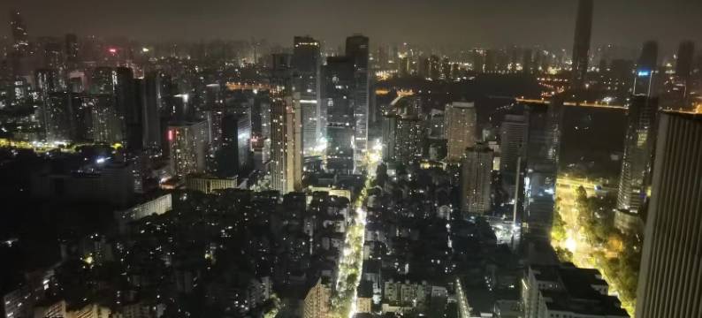 武汉广场汉口金融中心亚朵酒店图片