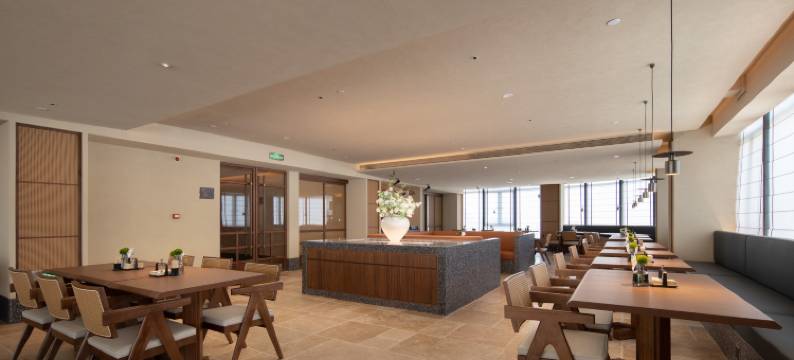 厦门高崎机场火炬园地铁站亚朵酒店图片