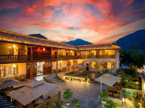 九寨人家·李家大院(阿坝藏族羌族自治州九寨沟店)