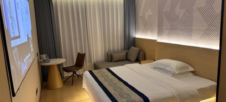 天天酒店(博白宝中宝广场文化路店)图片