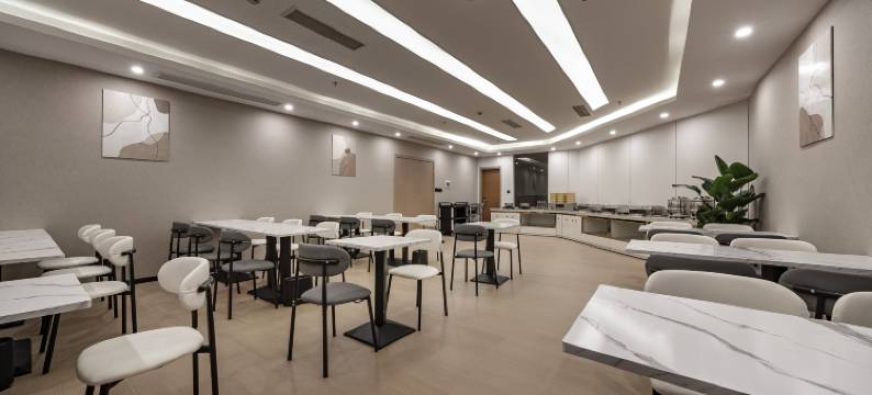 怡致酒店(成都川师成龙校区龙安站地铁A口店)图片