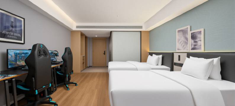 雷神电竞酒店(日照万象汇万平口店)图片