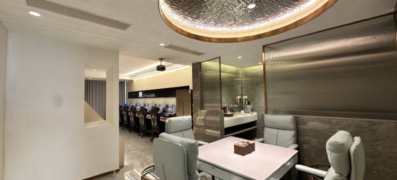 漫步云端电竞酒店(商丘万达店)图片